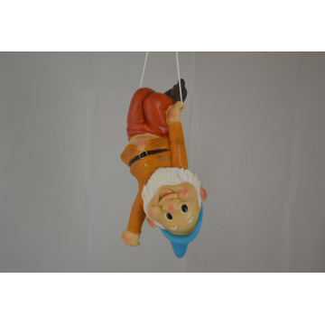 Nain suspendu bonnet bleu en polyrésine