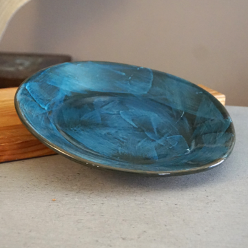 Assiette plate en céramique                                  