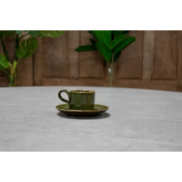 Tasse à espresso en céramique avec soucoupe