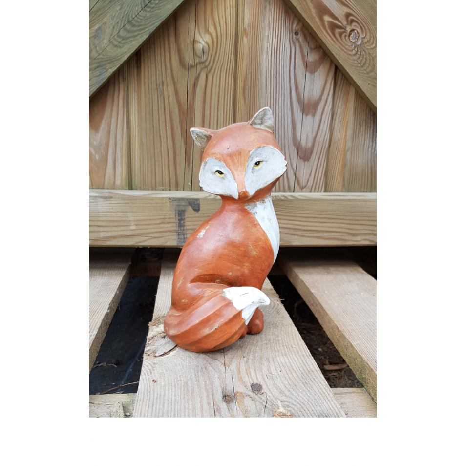 Figurine renard roux assis