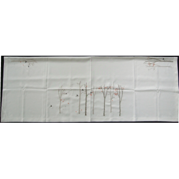 Nappe de table orange, motif forêt, dimensions 145 x 200 cm