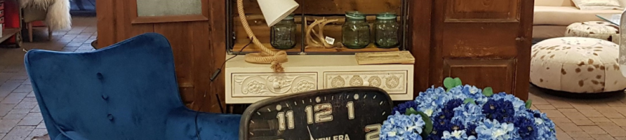 Commodes & Etagères